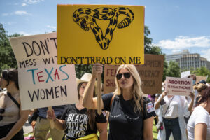 protestors-rally-against-restrictive-new-texas-abortion-law-in-austin